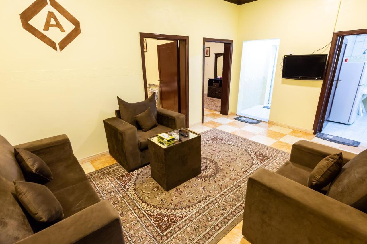 Al Eairy Furnished Apartments - Al Bahah 3 Extérieur photo