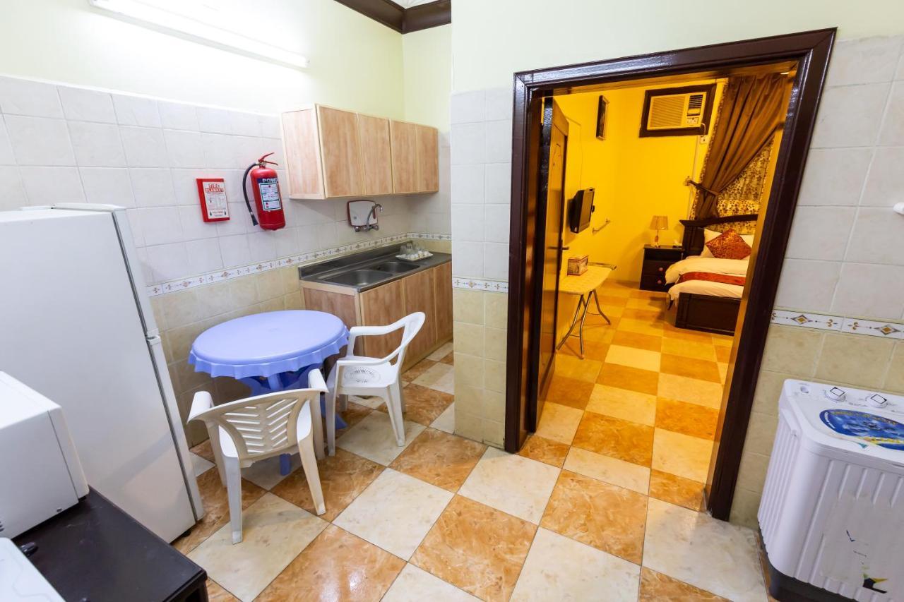 Al Eairy Furnished Apartments - Al Bahah 3 Extérieur photo